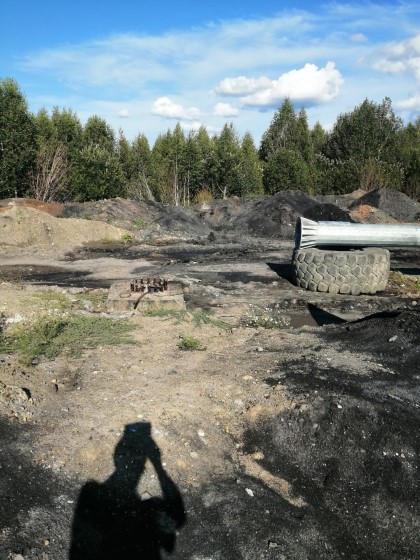 Мунайский разрез, с. Сузоп, Алтайский край — Прожекторные мачты ВМО